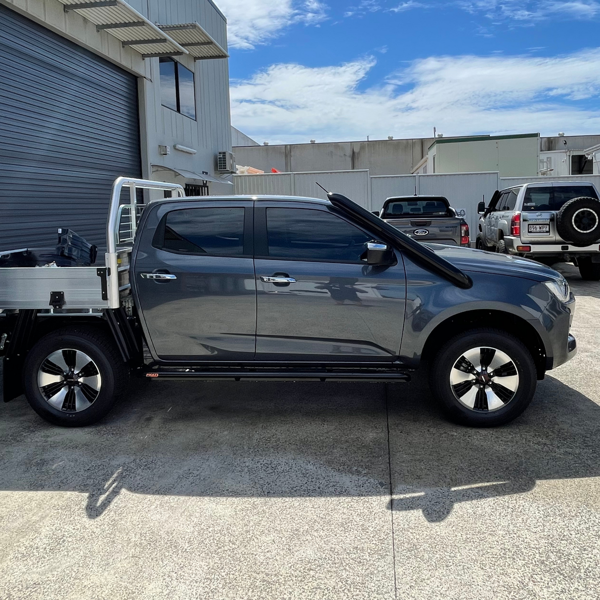 $600 ISUZU DMAX 2021+ (New Model)