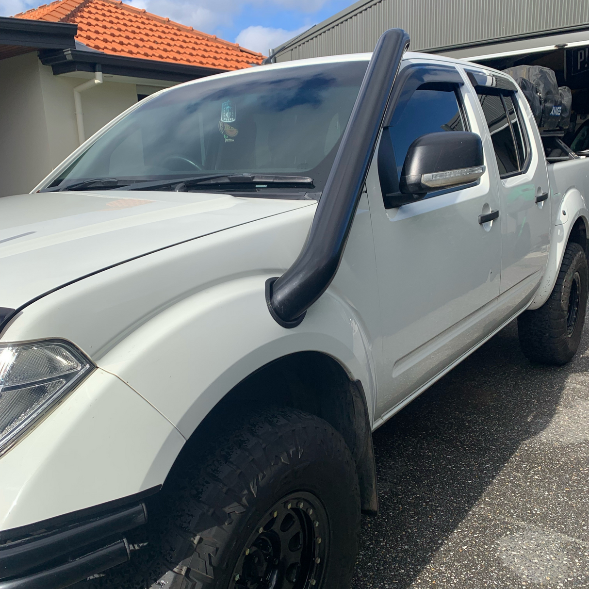 $600 NISSAN NAVARA D40