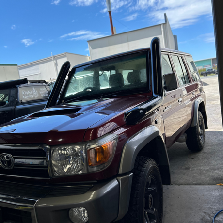 70 Series (Pre Face Lift) 5" Dual Snorkels