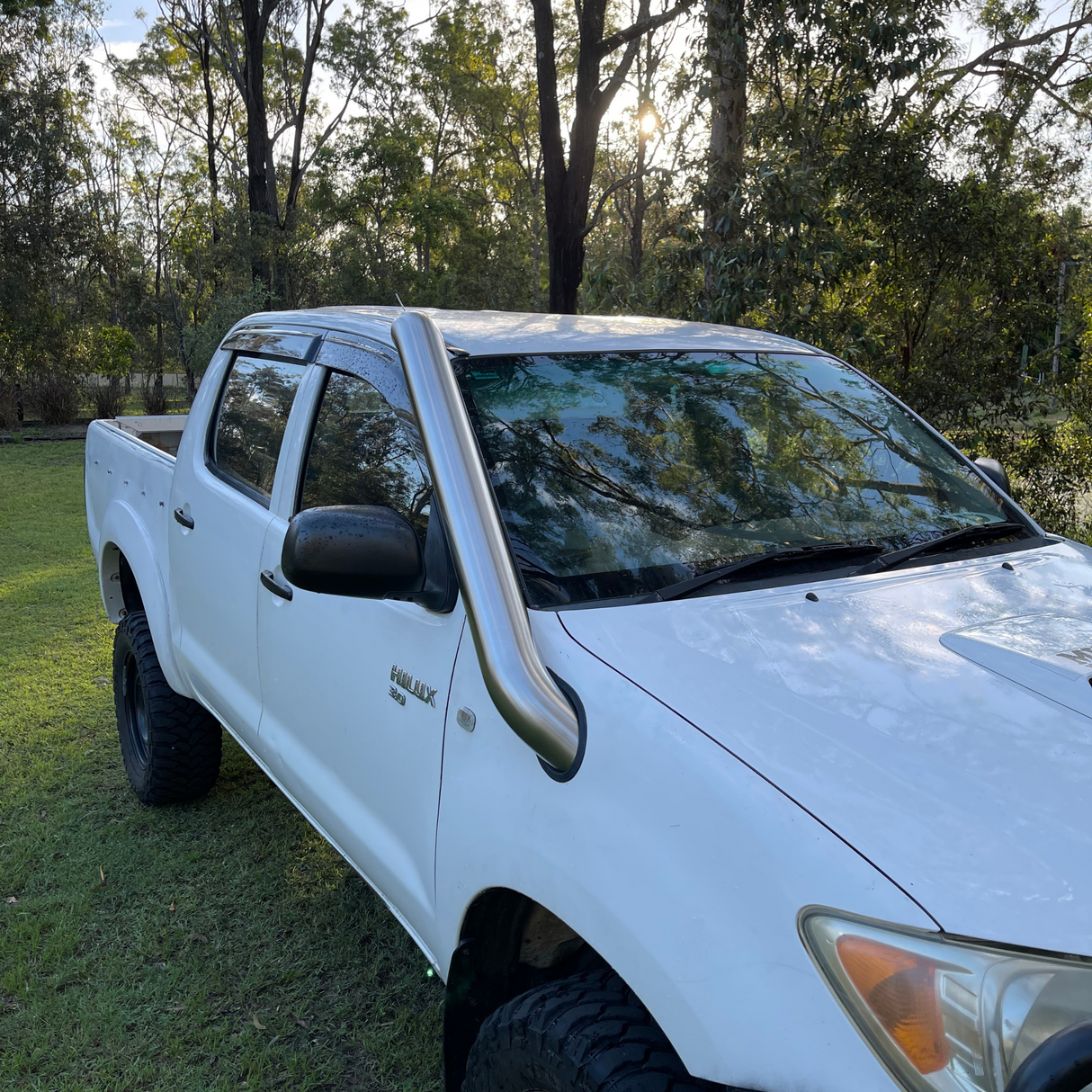 $600 TOYOTA N70 HILUX SHORT ENTRY SNORKEL
